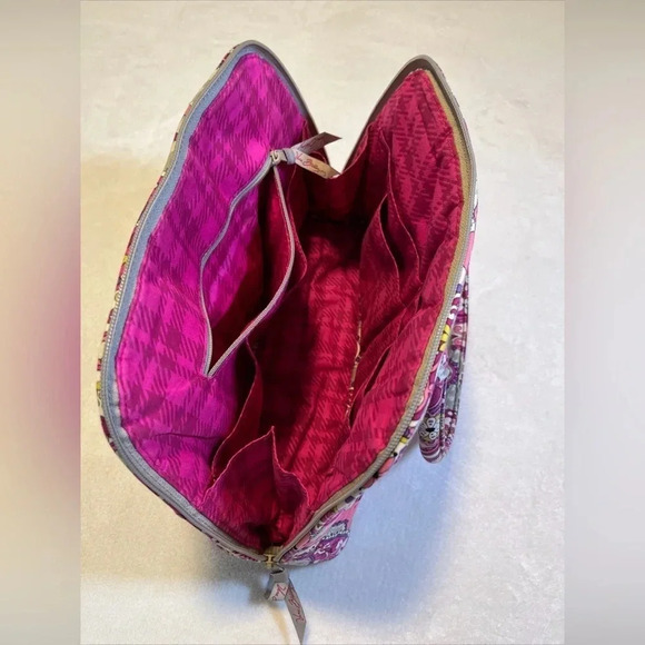 Vera Bradley Bolwer Paisley Meets Plaid - Picture 4 of 8